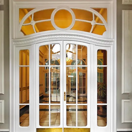 Centro Estudio Puerta Del Sol Διαμέρισμα *